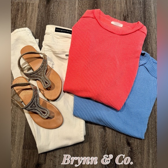 💕Boyfriend style, High-low top - Picture 2 of 3